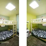 24 Guesthouse Oneroomtel Sinchon Avenuel